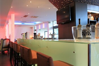 Hotel Lounge