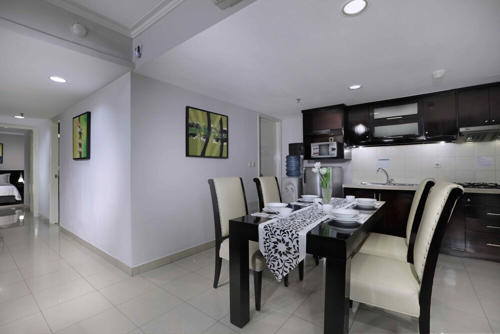 บริการอาหารในห้องพัก