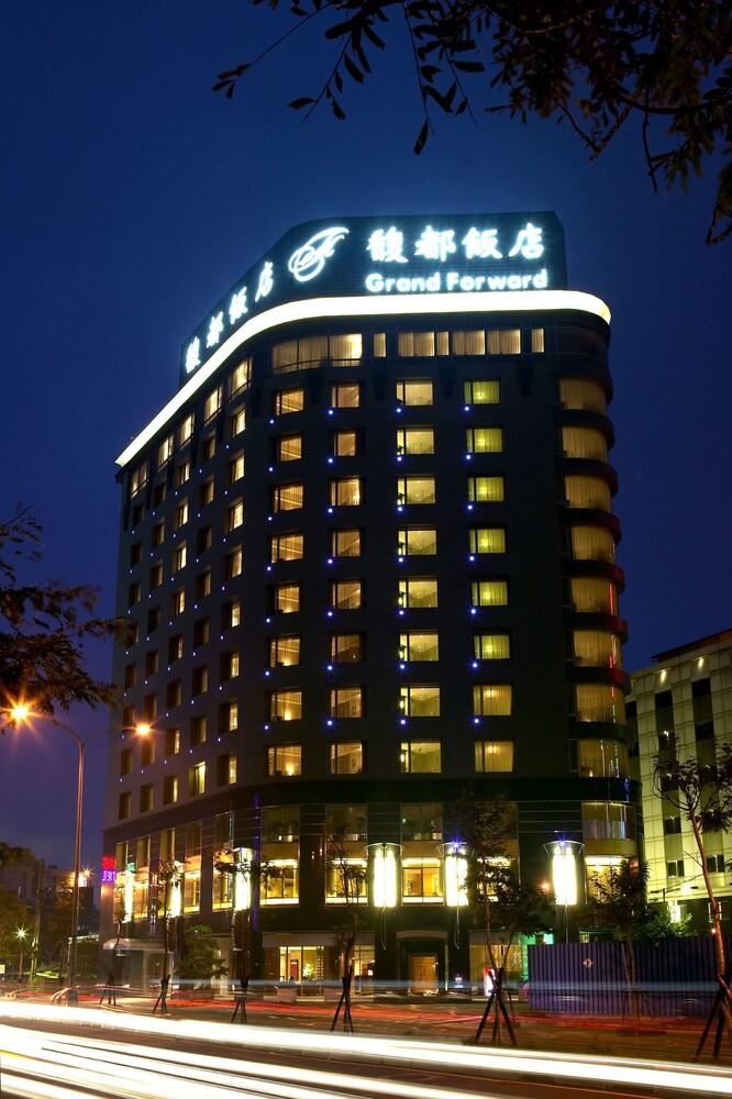 Hotel Front - Evening/Night