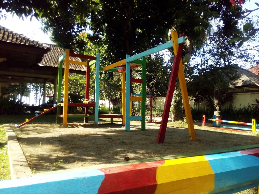 Childrens Area