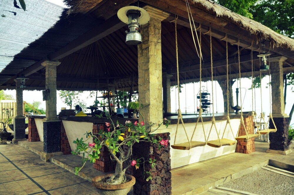 Hotel Lounge