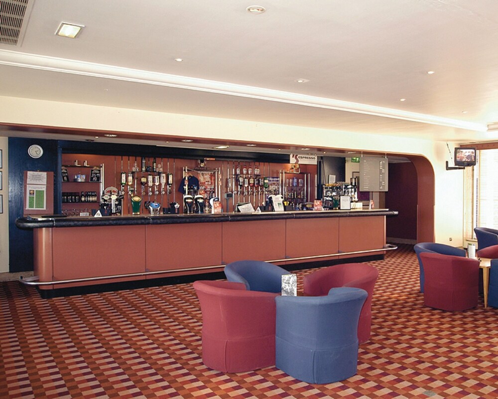 Hotel Bar