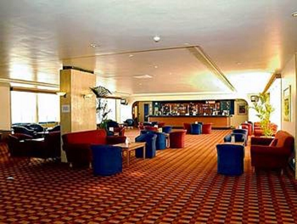 Hotel Lounge