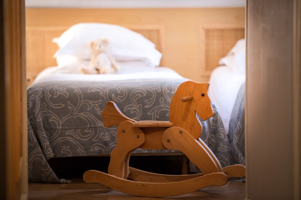 Guestroom