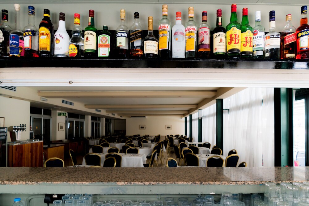 Poolside Bar