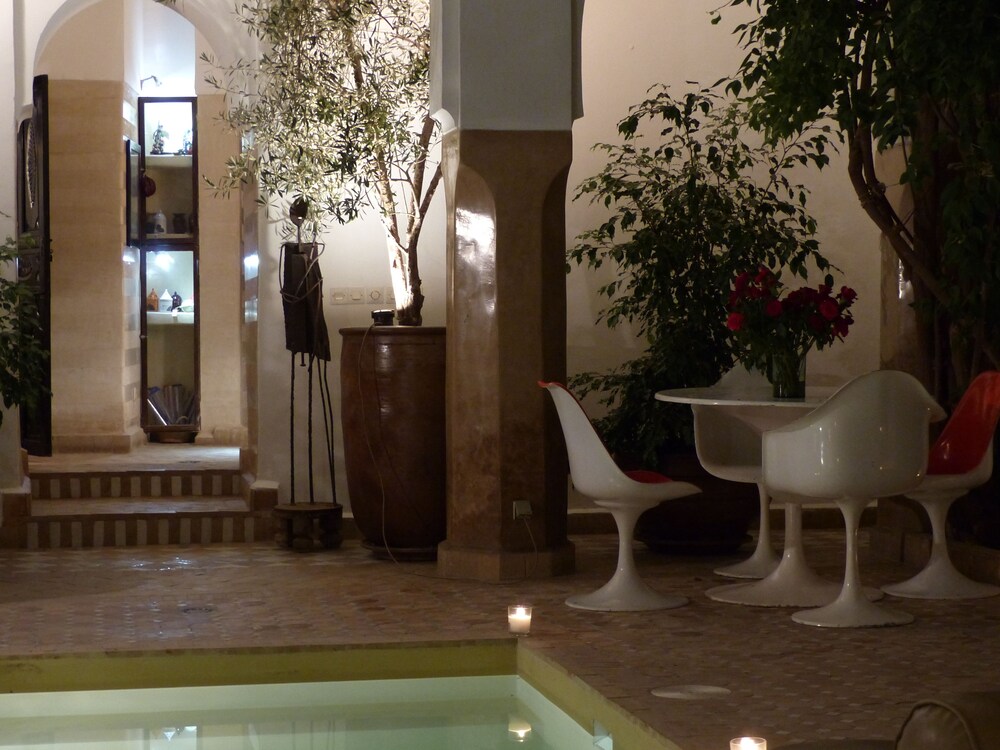 Courtyard View