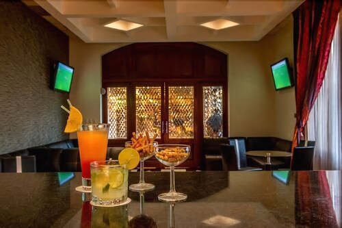 Hotel Bar