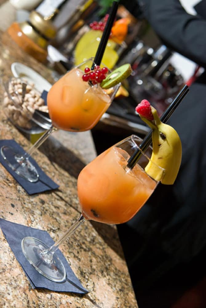 Hotel Bar