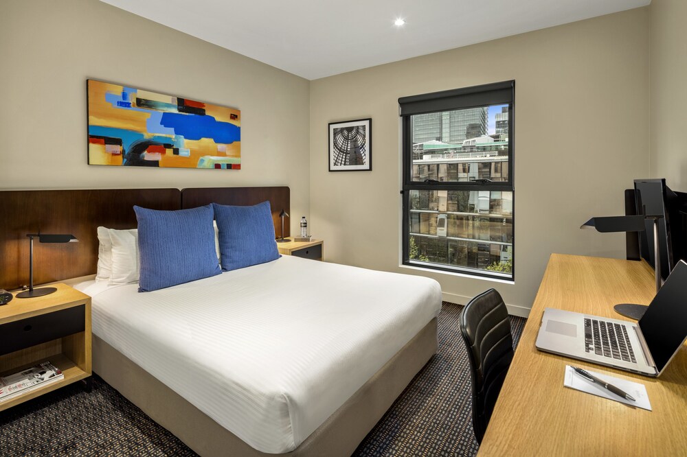 Studio Apartment - Guestroom