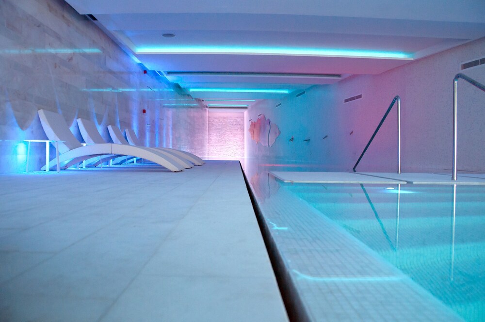 Aqua Center