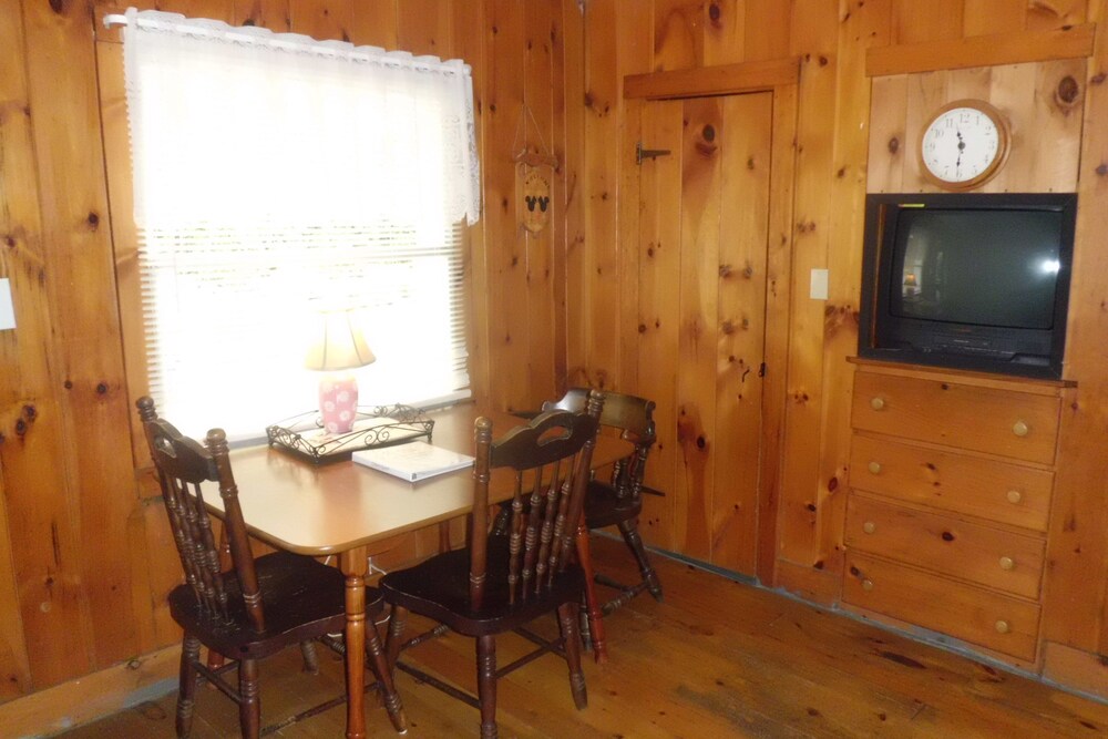 Rock Haven - In-Room Dining