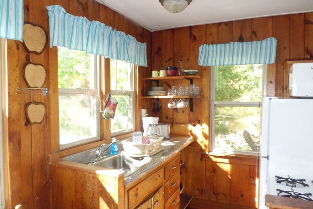 Birch - In-Room Kitchenette