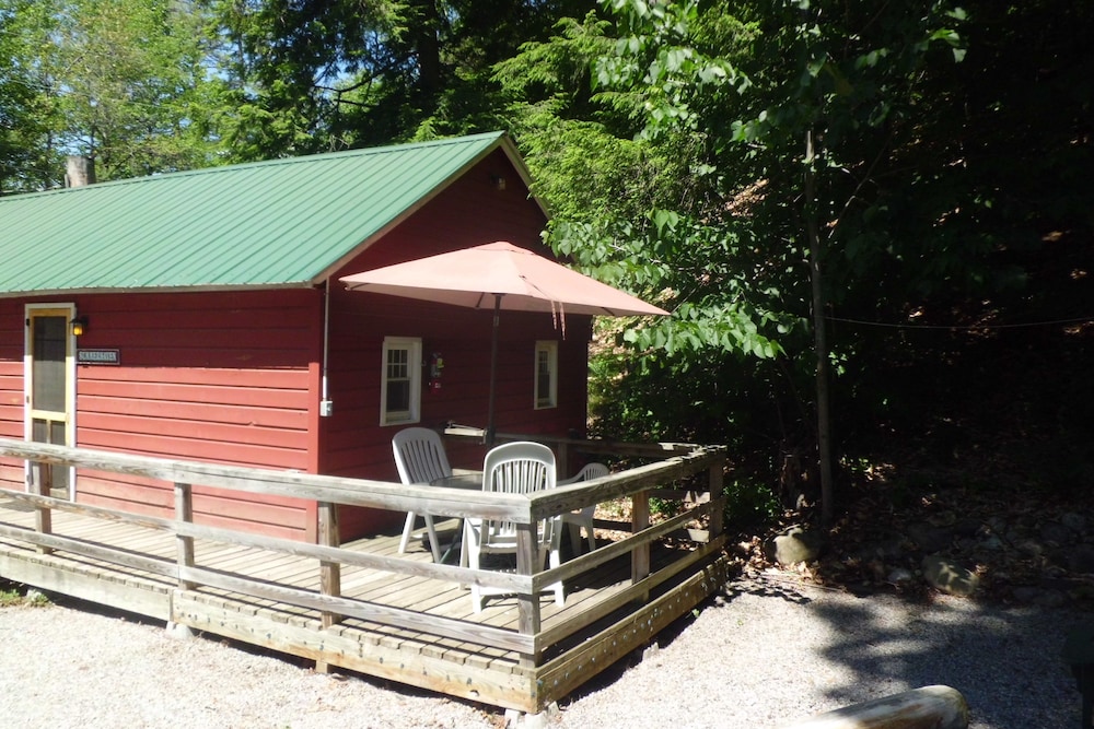 Summer Haven - Guestroom