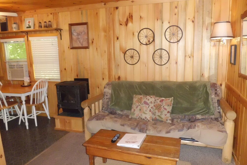 Summer Haven - Living Area