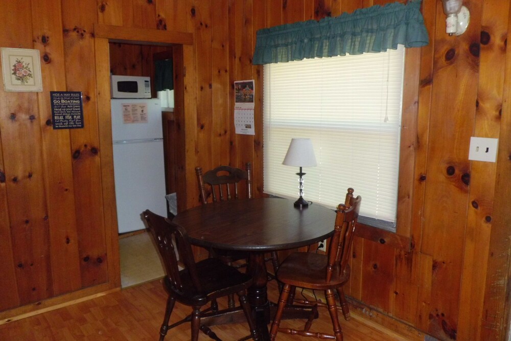 Stone Haven - Guestroom