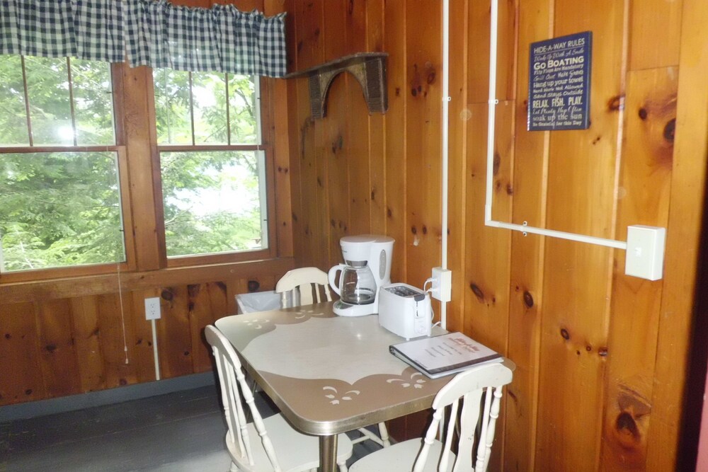 Hill - In-Room Kitchen