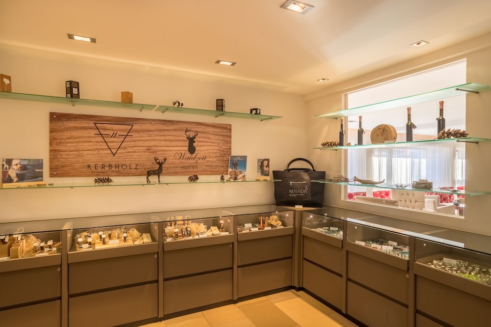 Gift Shop