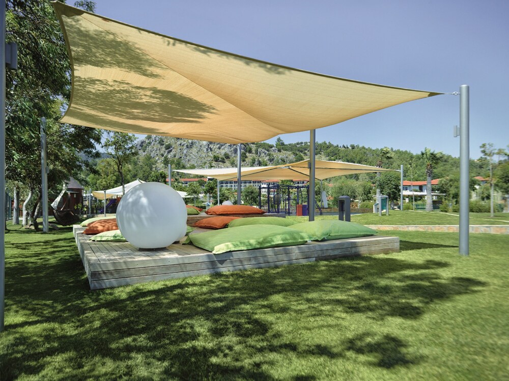 Childrens Play Area - Outdoor