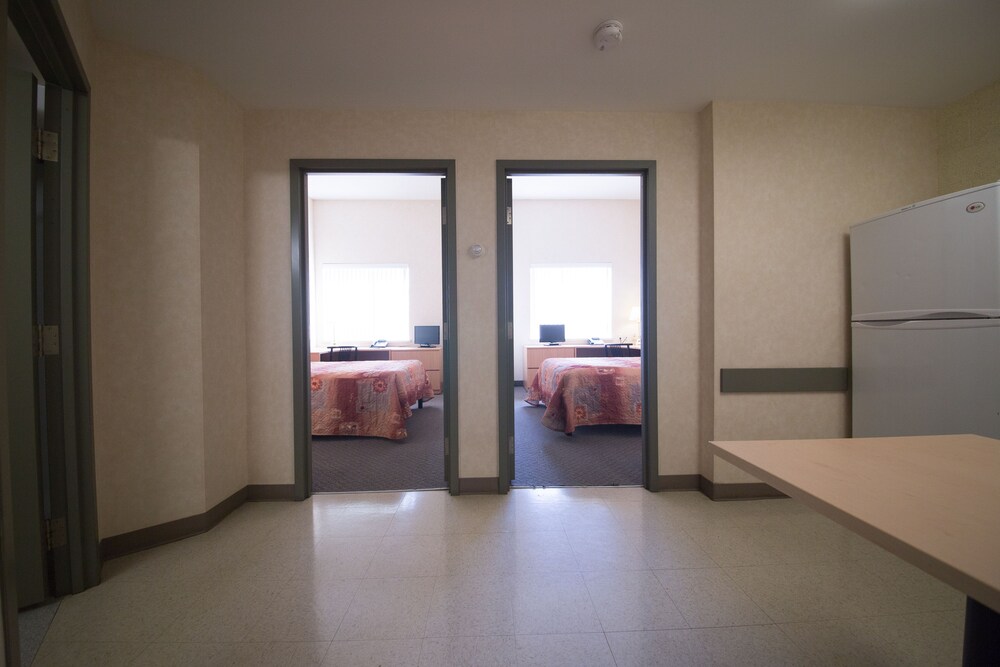 Standard Room, 2 Double Beds - Guestroom
