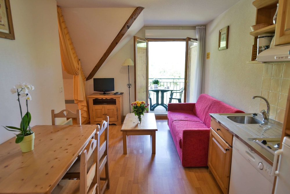 In-Room Kitchenette