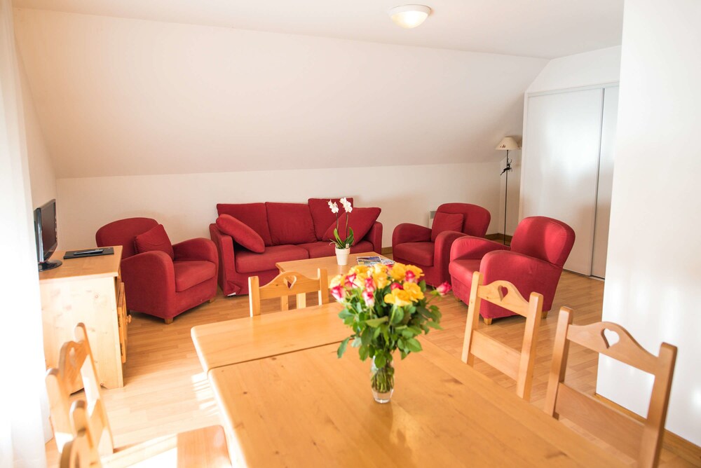 Apartment, 2 Bedrooms (for 8.) - Living Area