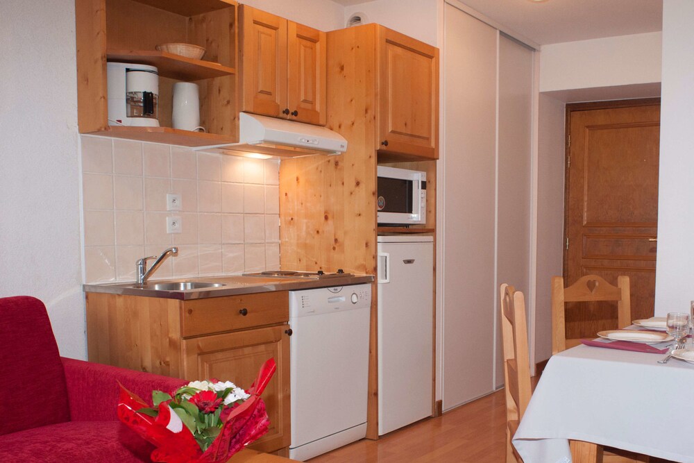 In-Room Kitchenette