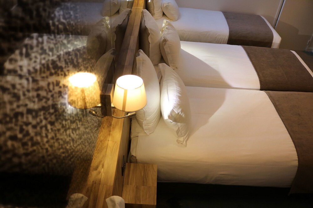 Guestroom