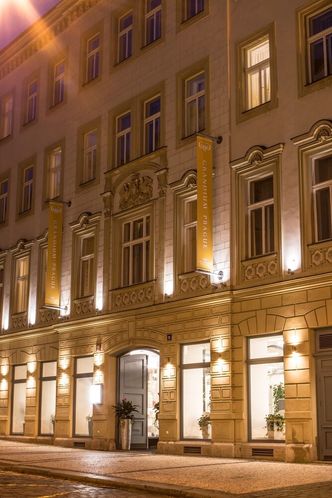 Hotel Front - Evening/Night