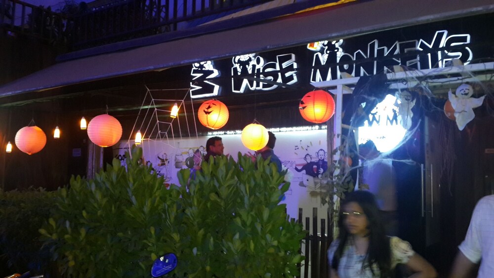 Hotel Bar