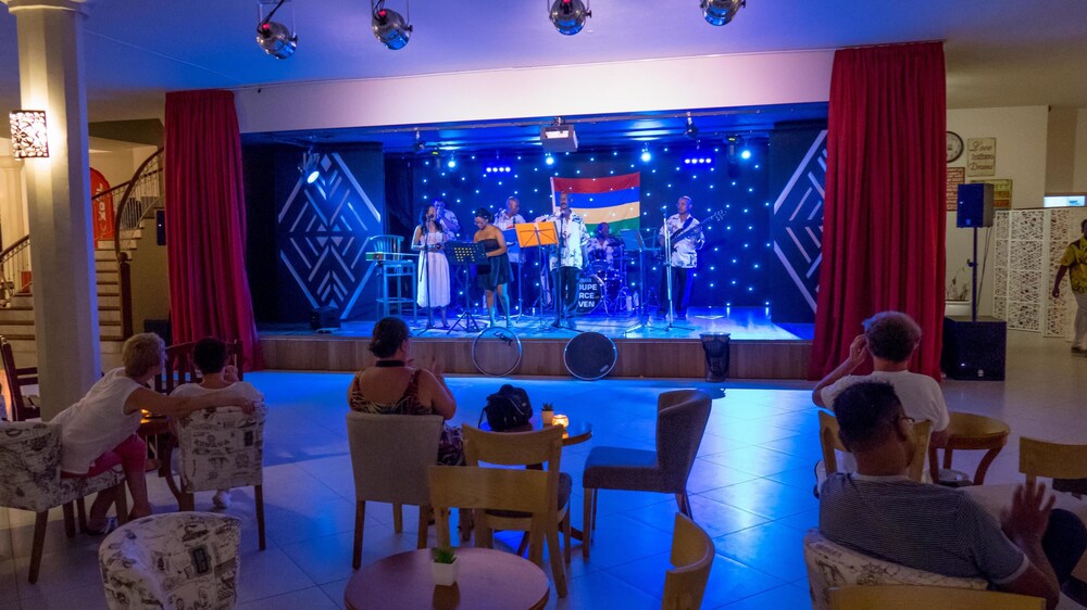 Theater Show