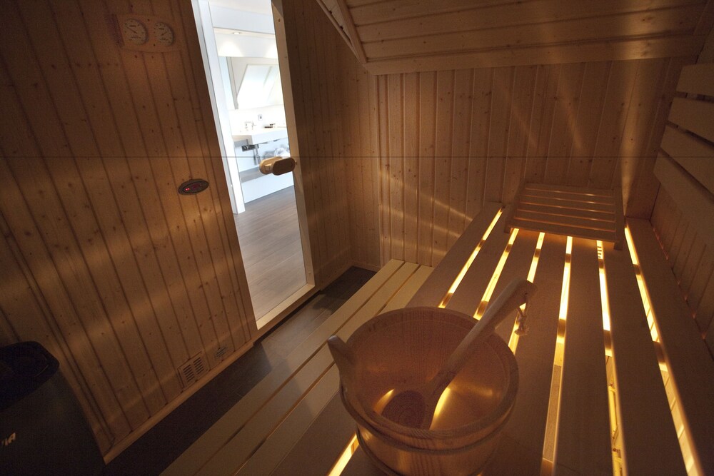 Steam Room