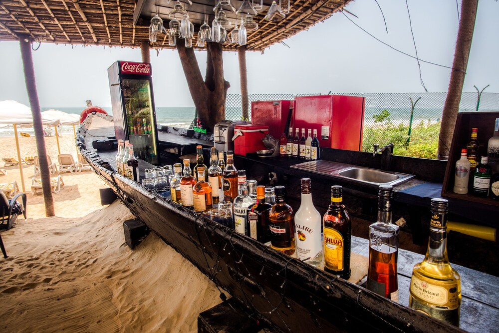 Hotel Bar