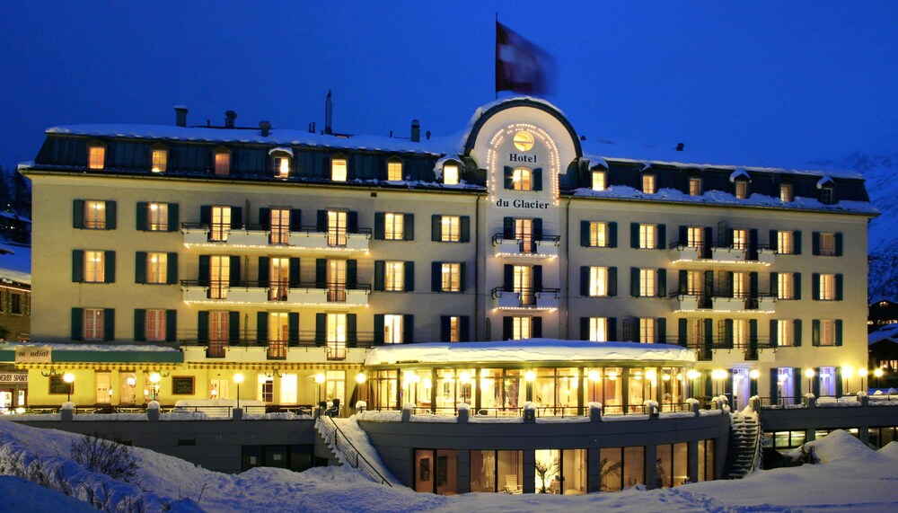Hotel Front - Evening/Night