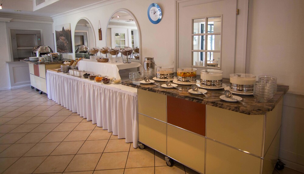 Buffet