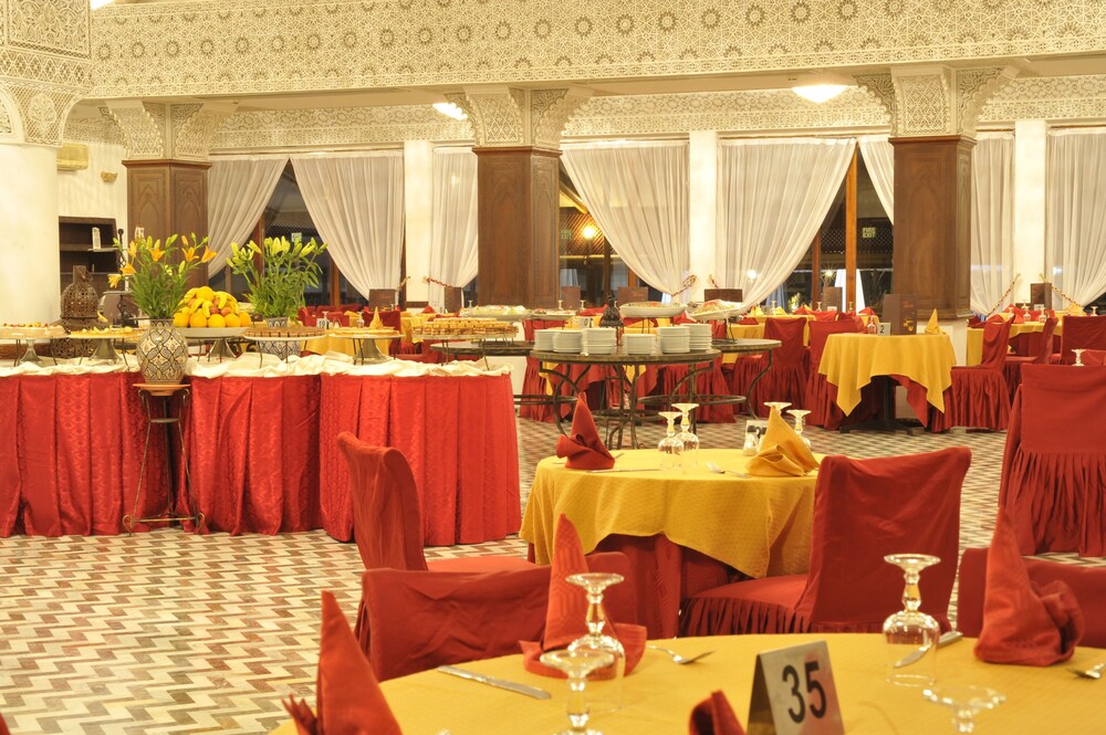 Family Dining