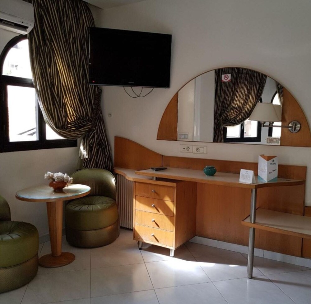 Guestroom
