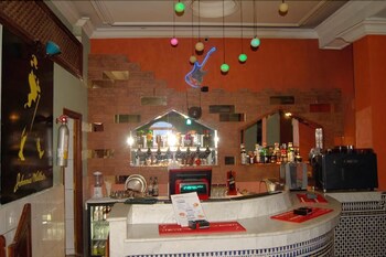 Hotel Bar