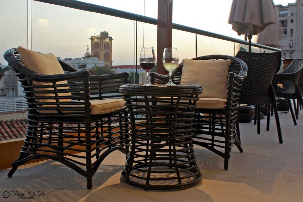 Hotel Bar