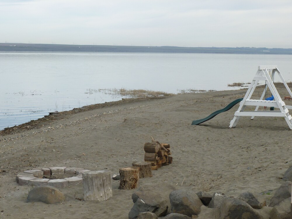 Childrens Play Area - Outdoor