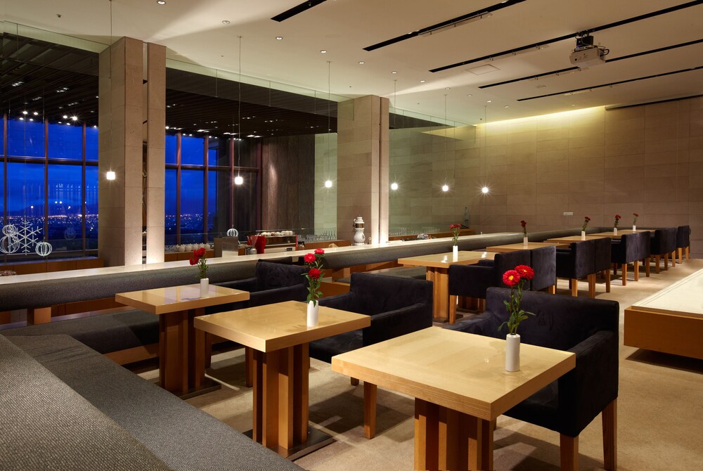 飯店內酒吧