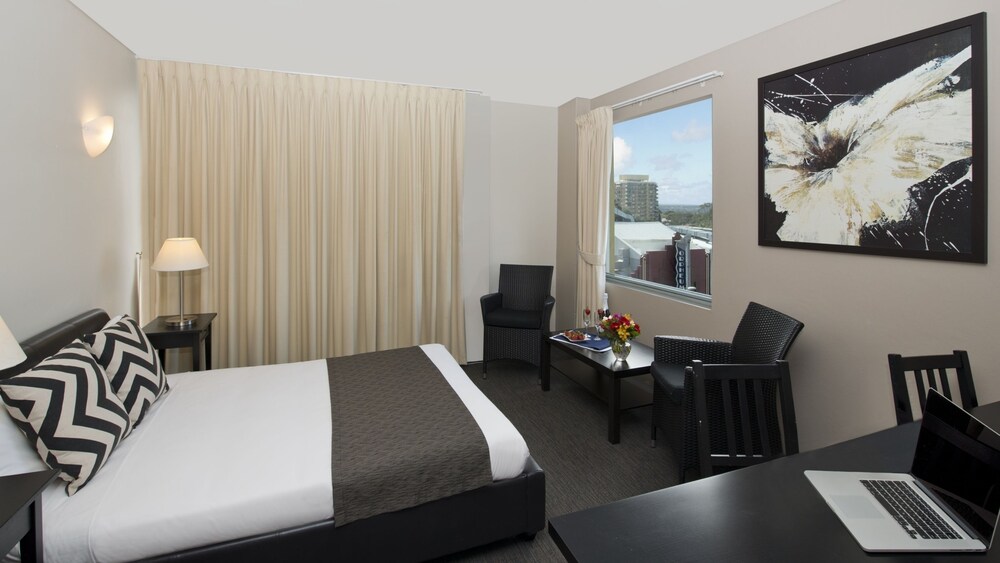 Studio Apartment - Guestroom