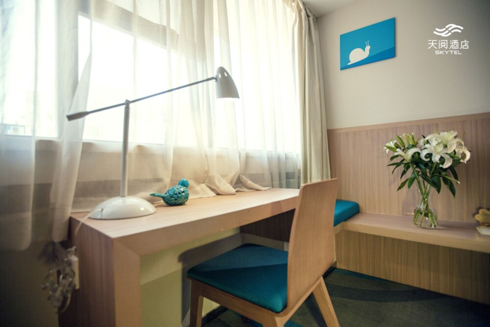 In-Room Business Center