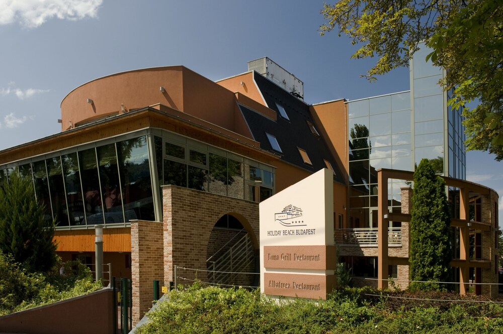 Hotel Front