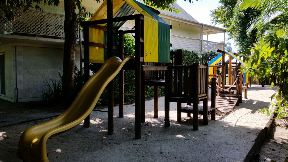 Childrens Play Area - Outdoor