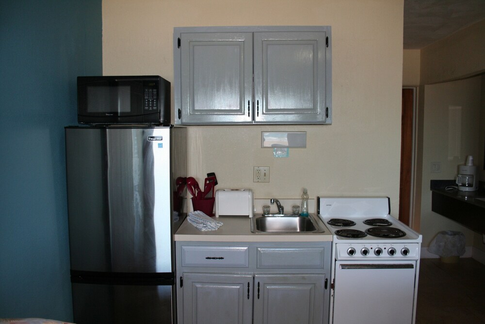 In-Room Kitchenette