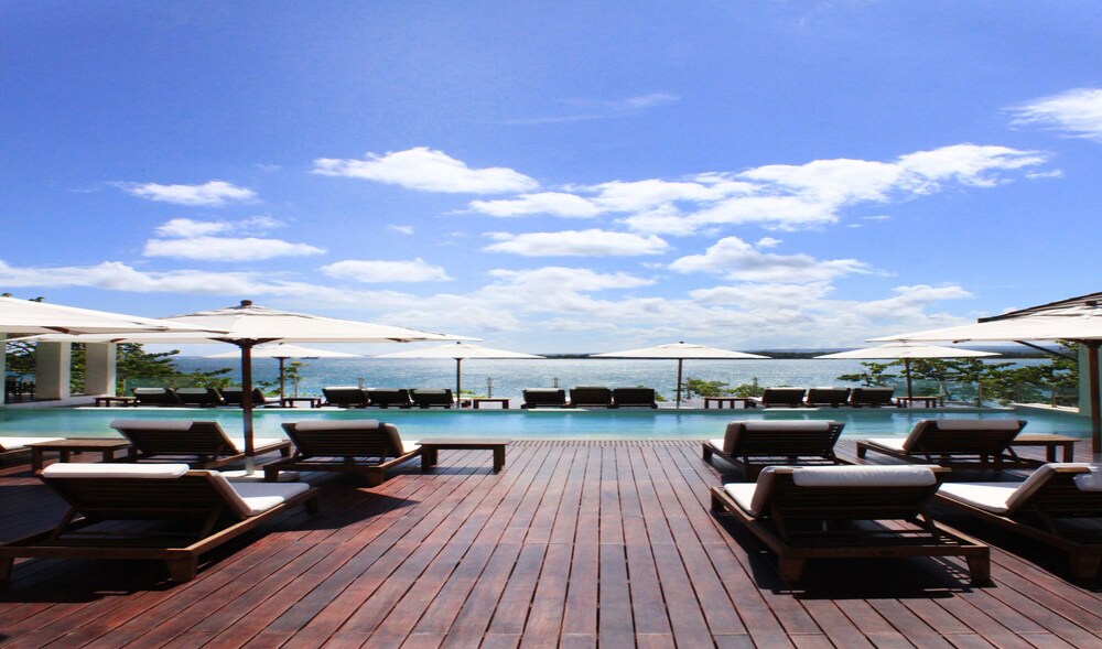 Rooftop Pool