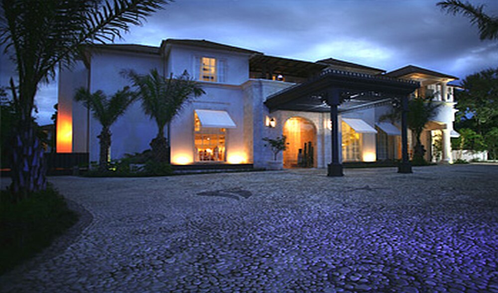 Hotel Front - Evening/Night