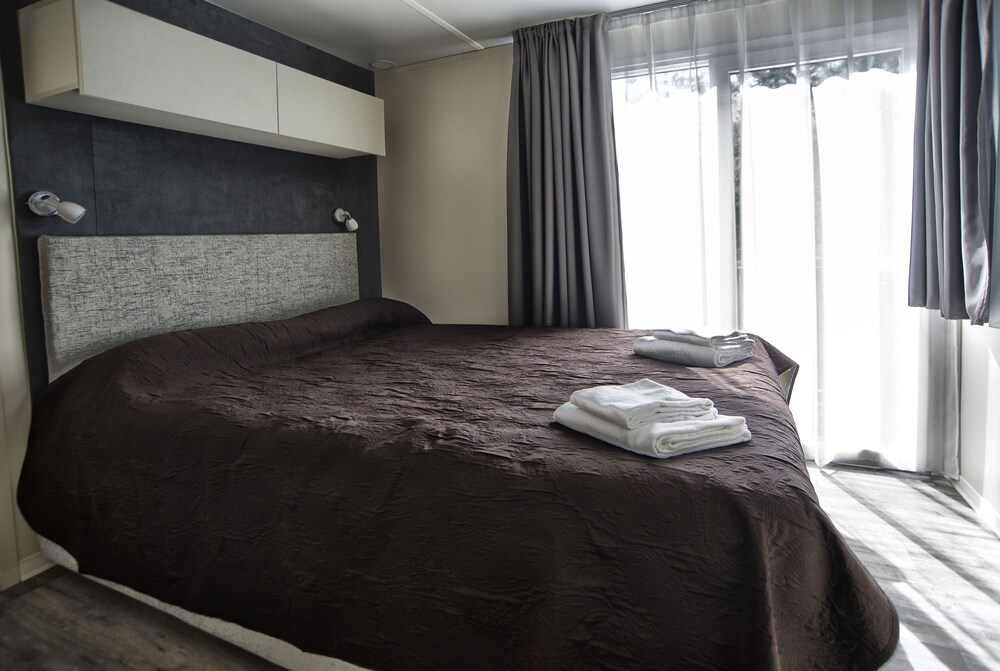 Family Bungalow, Patio (Deluxe) - Guestroom