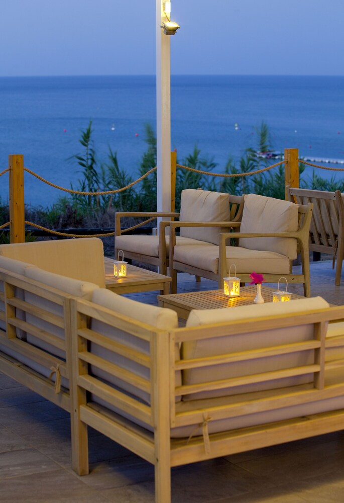 Hotel Bar