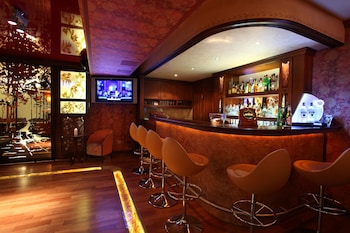 Hotel Bar